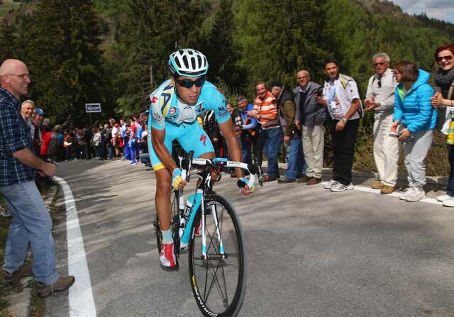 Mikel Landa hace historia en la Vuelta