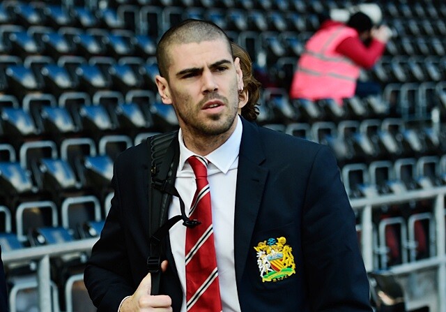 Víctor Valdés, desechado por el Sevilla