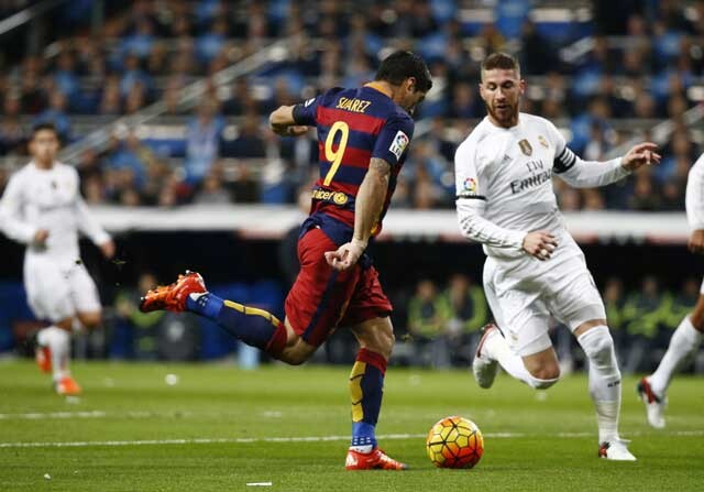Luis-Suarez-primer-gol
