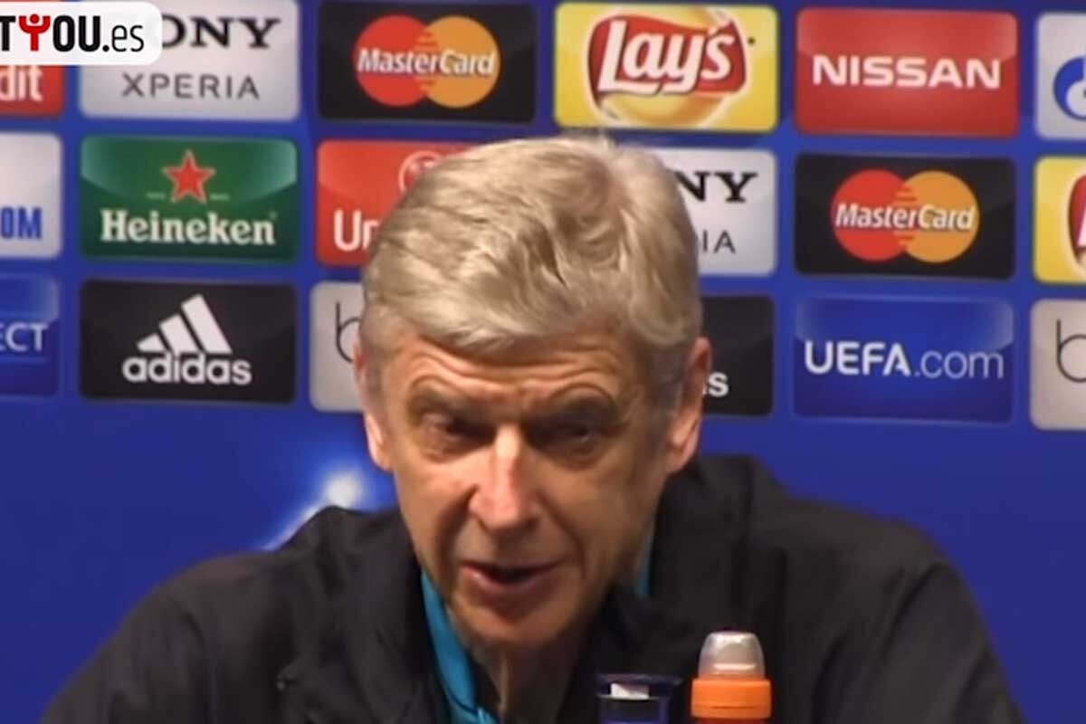 Wenger es el entrenador del Arsenal